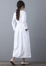 Load image into Gallery viewer, Loose Fit Classic White Linen Dress C1861
