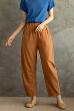 Load image into Gallery viewer, Loose Orange Linen Pants c2858
