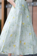 Load image into Gallery viewer, Green Floral Linen dress c2832
