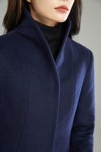 Load image into Gallery viewer, Women Navy Blue Wool Coat C2989
