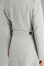 Load image into Gallery viewer, Long Gray Double-breasted Wool Coat C2998
