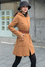 Load image into Gallery viewer, Camel Women&#39;s Wool Coat with Hood C2589
