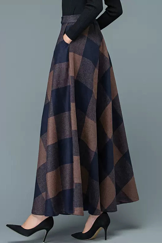 Long Thick Plaid Wool Skirt C3128