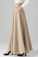 Load image into Gallery viewer, Khaki Plaid Maxi Wool Skirt C3127
