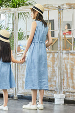 Load image into Gallery viewer, Summer New Women Blue Sleeveless Dress C2900
