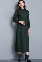 Load image into Gallery viewer, Women Vintage inspired Green Wool Dress C2531
