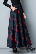 Load image into Gallery viewer, Winter Casual Maxi Wool Skirt C3116
