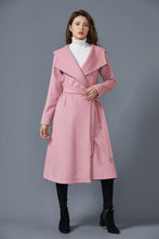 Load image into Gallery viewer, pink coat
