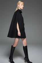 Load image into Gallery viewer, women wool Cape
