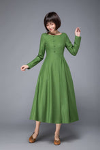 Load image into Gallery viewer,  Green Dress
