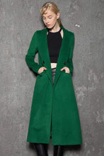 Load image into Gallery viewer, Green wool coat, Wool Coat, coat, jacket, Emerald green coat, maxi coat, Winter Coat, vintage coat, trench coat, winter coat green C715
