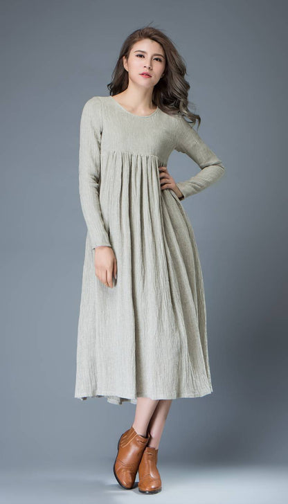 Light Gray Flared Pleated Mid-length Long Sleeved High-Waisted Loose-Fitted Handmade Plus Size Dress C809