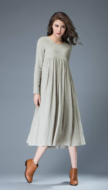 Light Gray Flared Pleated Mid-length Long Sleeved High-Waisted Loose-Fitted Handmade Plus Size Dress C809
