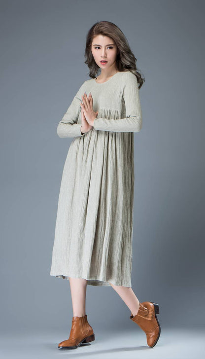 Light Gray Flared Pleated Mid-length Long Sleeved High-Waisted Loose-Fitted Handmade Plus Size Dress C809