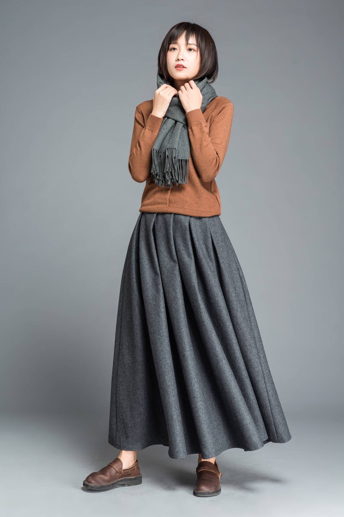 Gray skirt, winter skirt, long skirt, pleated skirt, womens skirts, wo –  Ylistyle
