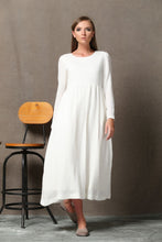 Load image into Gallery viewer, Casual long sleeve white maxi dress C555
