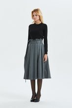 Load image into Gallery viewer, Gray midi length pleated wool skirt with pockets C1289 XS#yy04262
