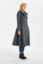 Load image into Gallery viewer, Long gray wool coat, winter women coat, fit and flare coat, warm winter wool coat, double breasted coat, coat woth pockets C1370
