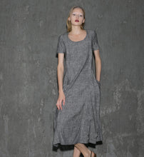 Load image into Gallery viewer, Gray Linen Dress - Long Short-Sleeved Casual Loose-Fitting Handmade Designer Dress with Pockets C647
