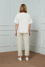 Load image into Gallery viewer, Linen top, Linen blouse, White linen shirt, Linen tee, Linen summer blouse, Short sleeve linen blouse, Summer linen top C1466-1
