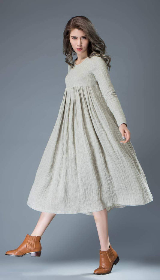 Light Gray Flared Pleated Mid-length Long Sleeved High-Waisted Loose-Fitted Handmade Plus Size Dress C809